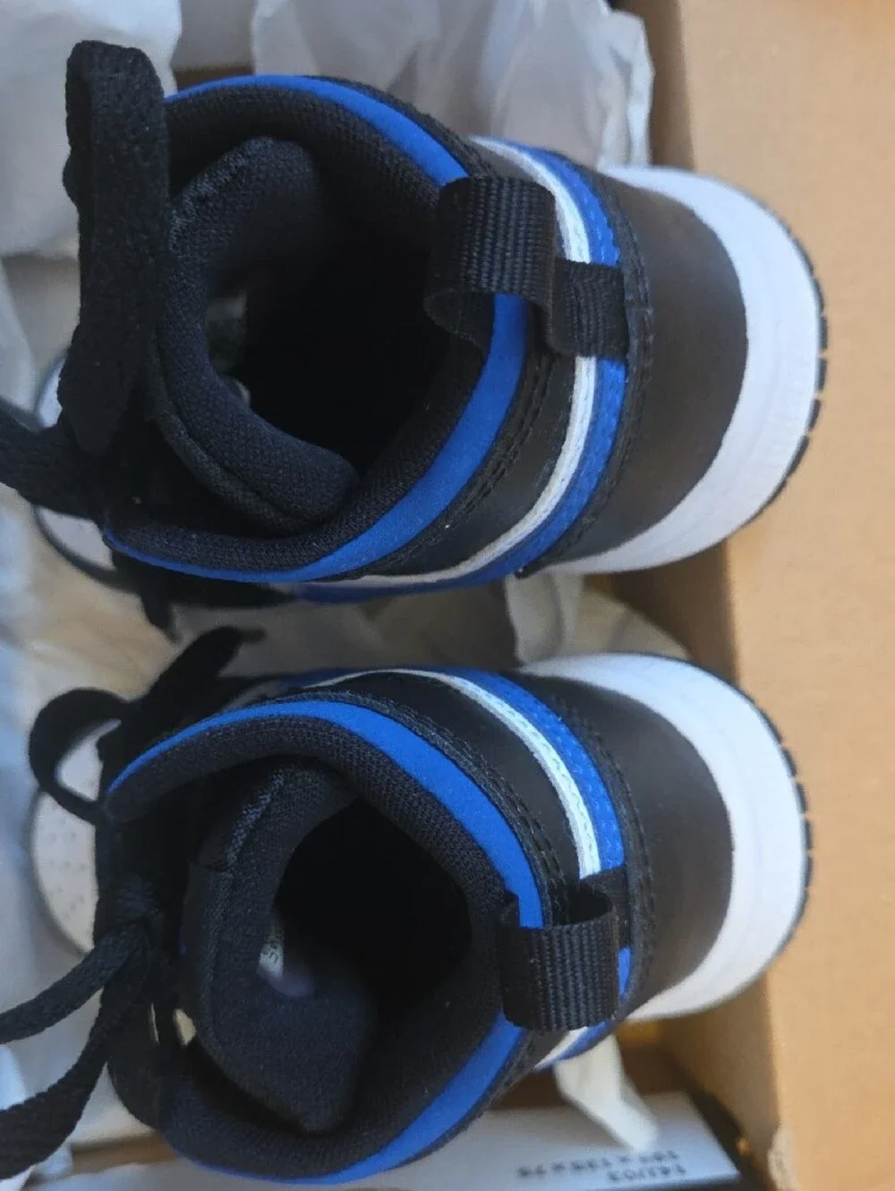Nike Kids Black White Blue High-Top Sneakers New Size 5